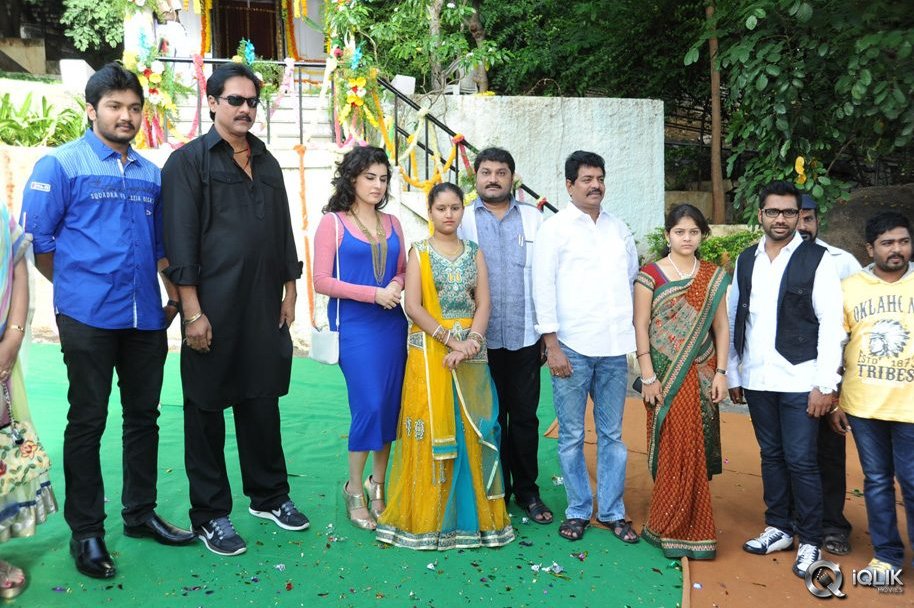 Tharuvatha-Katha-Movie-Opening